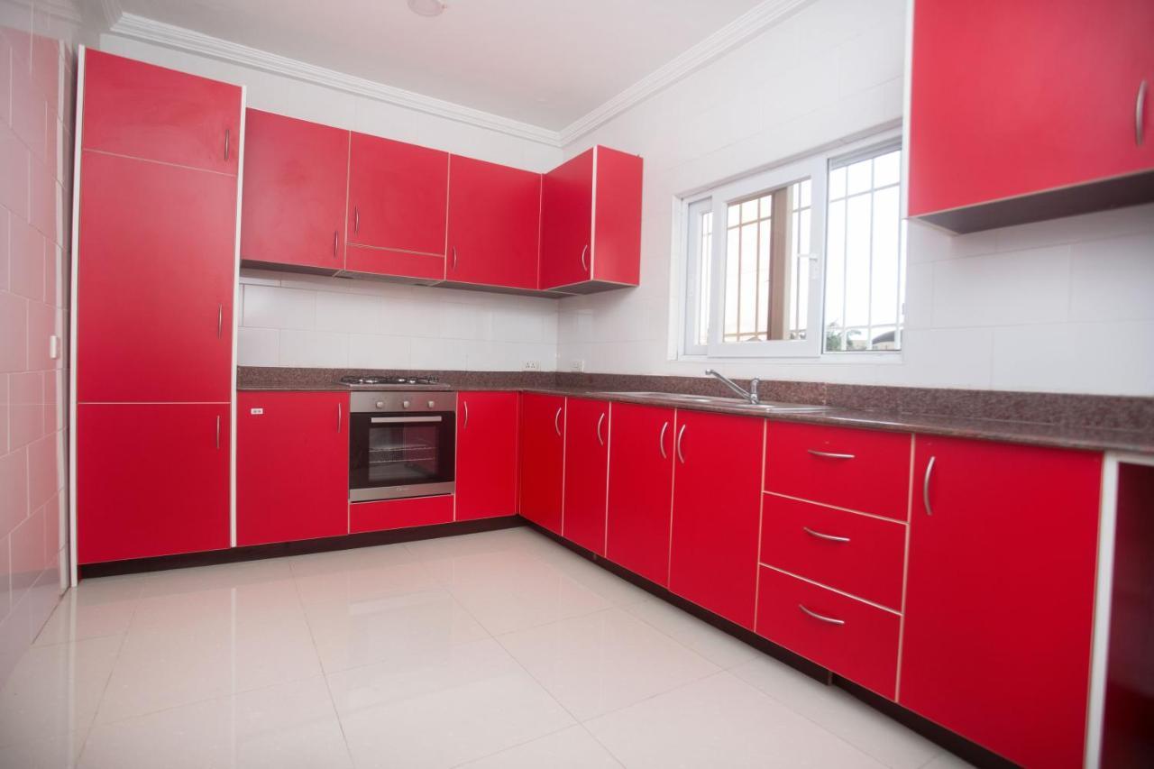 Bragha Apartments And Hotel Sekondi-Takoradi Екстериор снимка