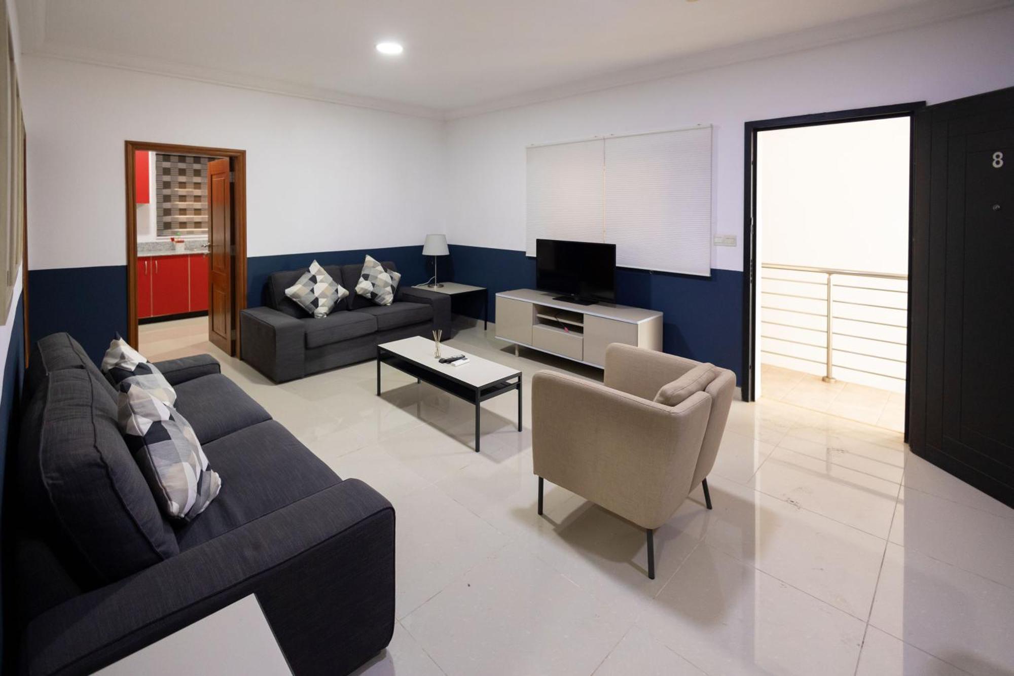 Bragha Apartments And Hotel Sekondi-Takoradi Екстериор снимка