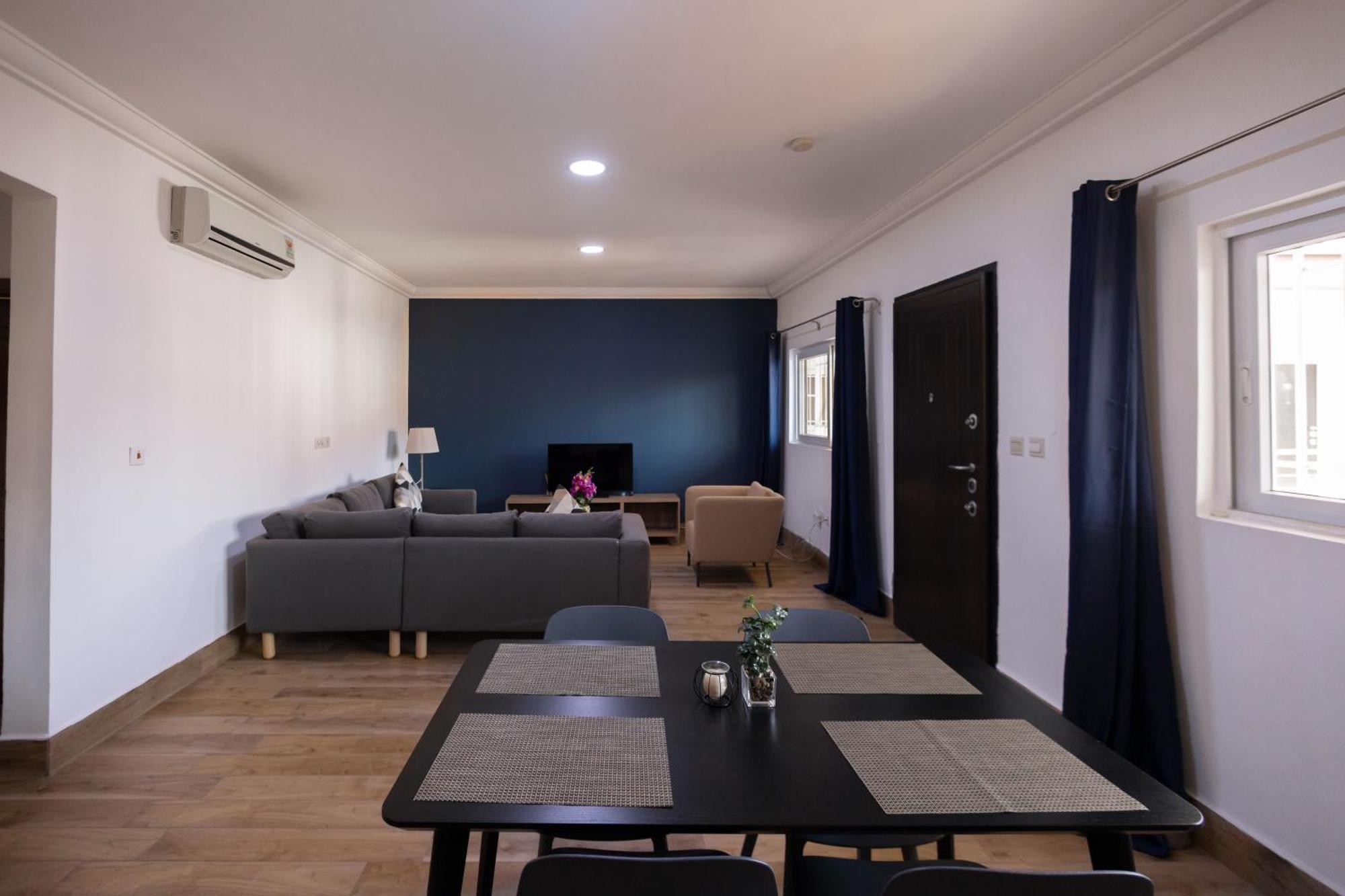 Bragha Apartments And Hotel Sekondi-Takoradi Екстериор снимка