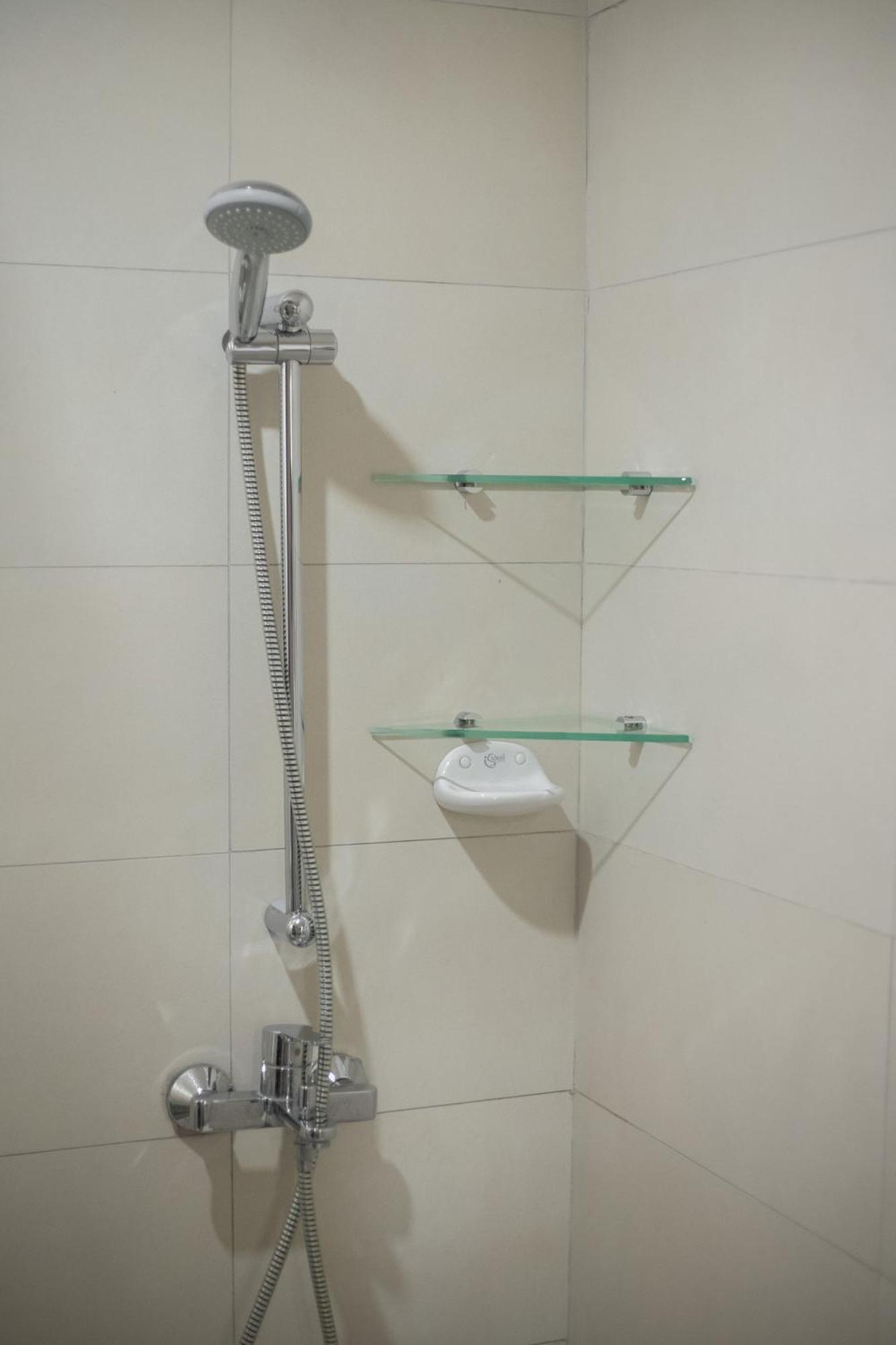 Bragha Apartments And Hotel Sekondi-Takoradi Екстериор снимка